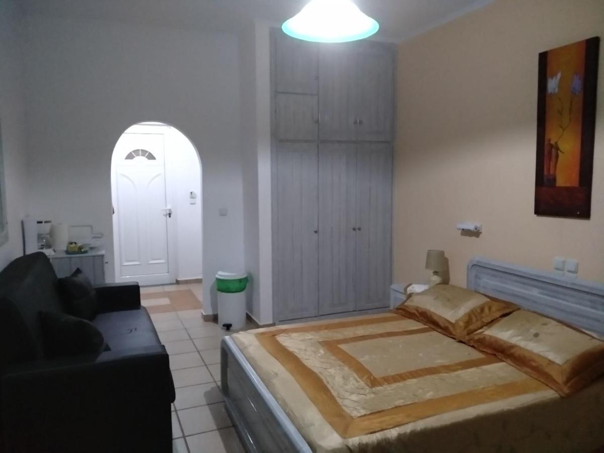 Vokamvilia Apartment & Studio Close To The Sea Plános 外观 照片